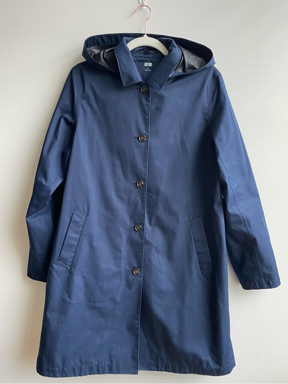 Uniqlo Navy ‘Trenchcoat’ (Size M)